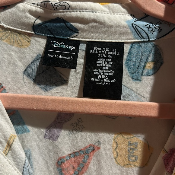 Disney Zootpia Button Down Crop - Picture 5 of 5